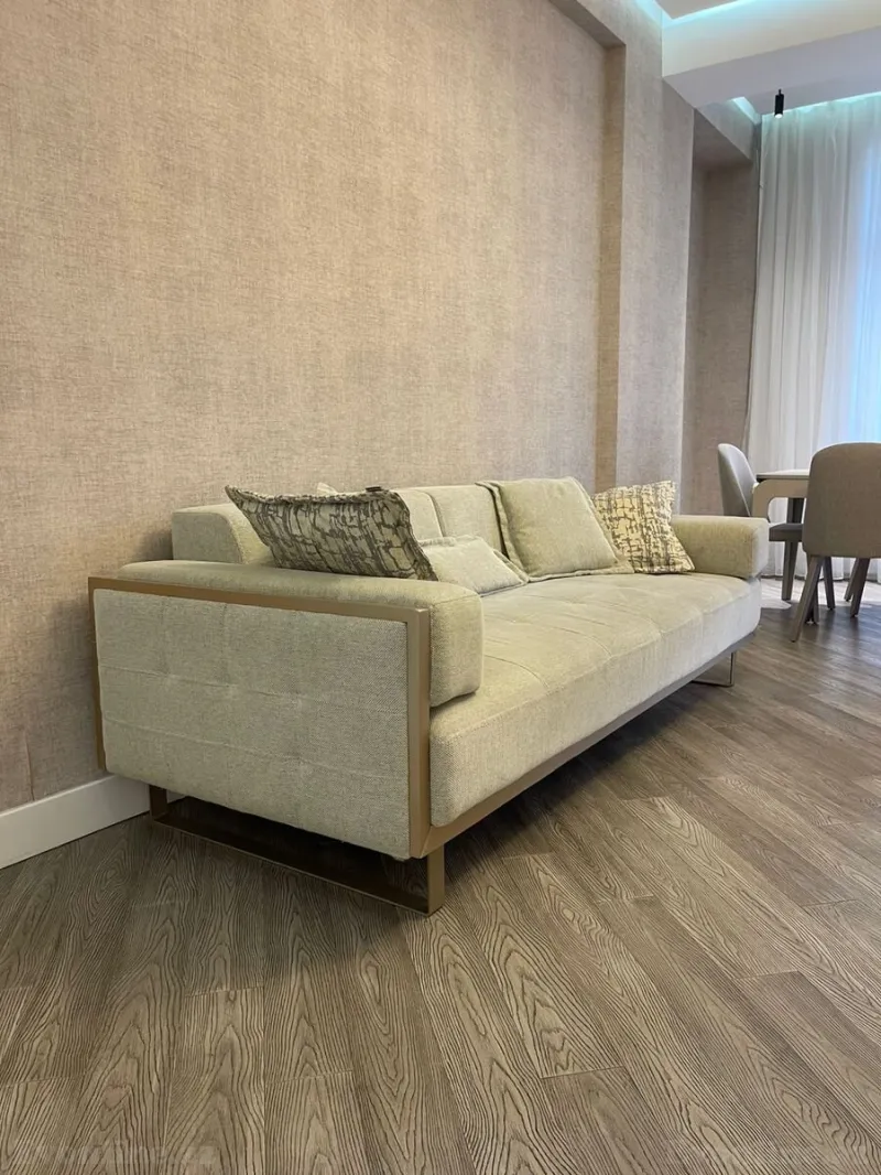 Kirayə verilir 3 otaqlı Mənzil Yeni tikili 130 m² Nərimanov r. - şəkil 3