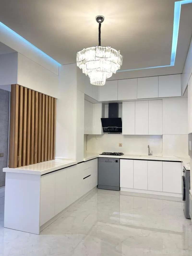 Kirayə verilir 3 otaqlı Mənzil Yeni tikili 130 m² Nərimanov r. - şəkil 7