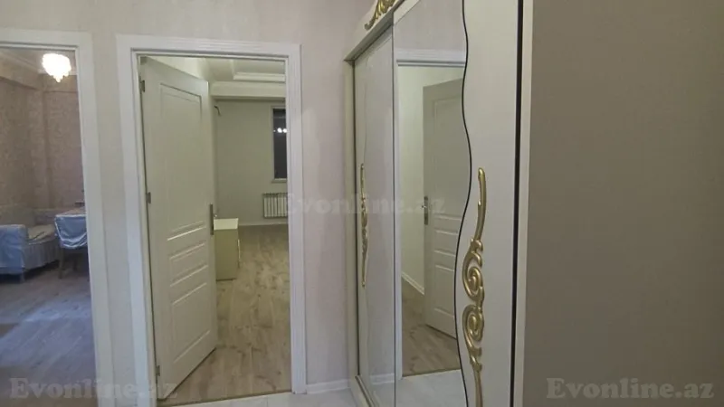 Bakı, Abşeron r., Sarayda 2 otaqlı mənzil kirayə verilir