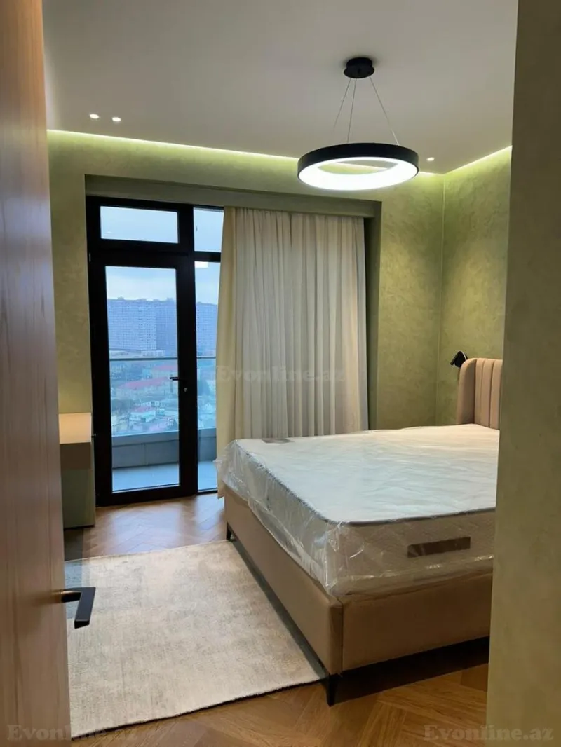 Satılır 3 otaqlı Mənzil Yeni tikili 110 m² 28 May m. - şəkil 15