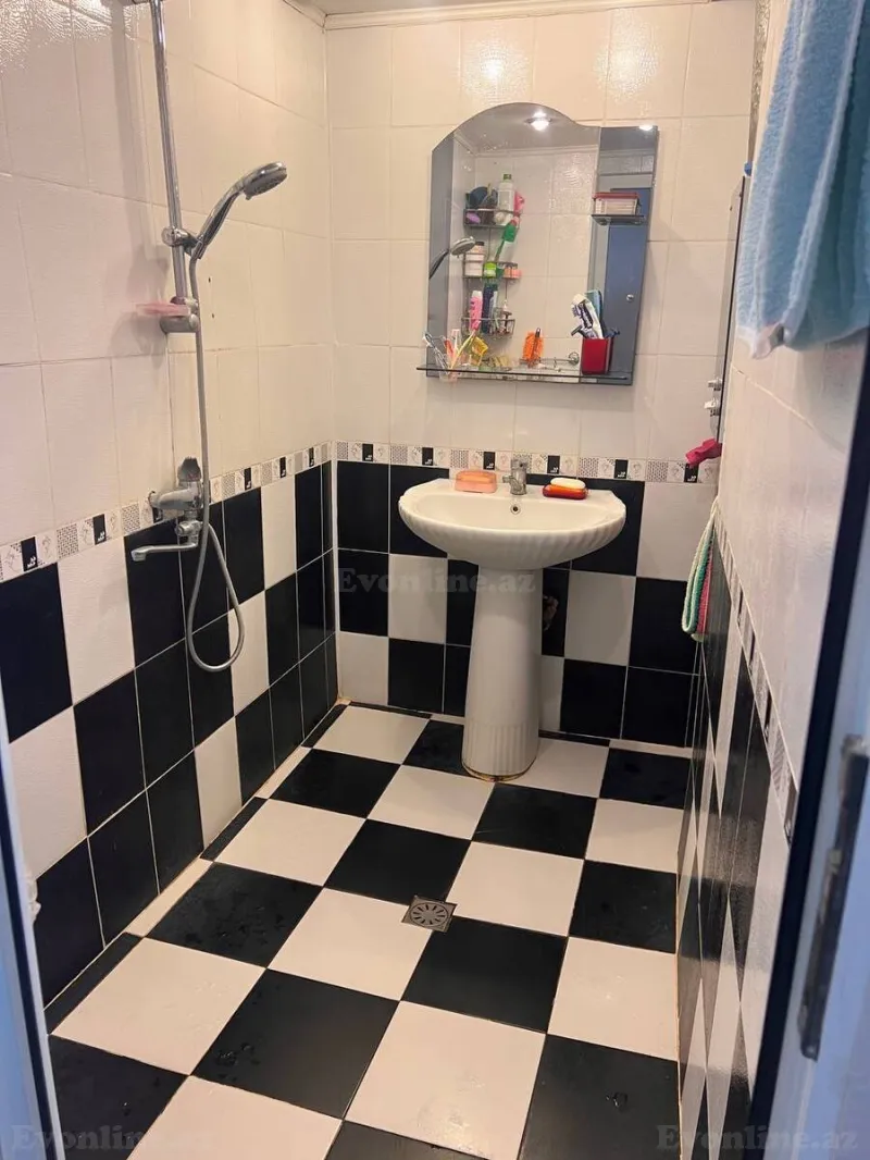 Satılır 3 otaqlı Mənzil Köhnə tikili 80 m² Həzi Aslanov - şəkil 13