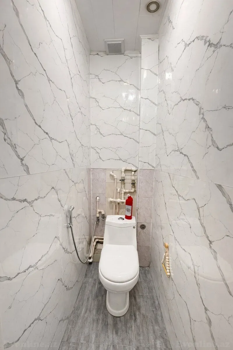 Satılır 2 otaqlı Mənzil Köhnə tikili 65 m² Nərimanov r. - şəkil 6