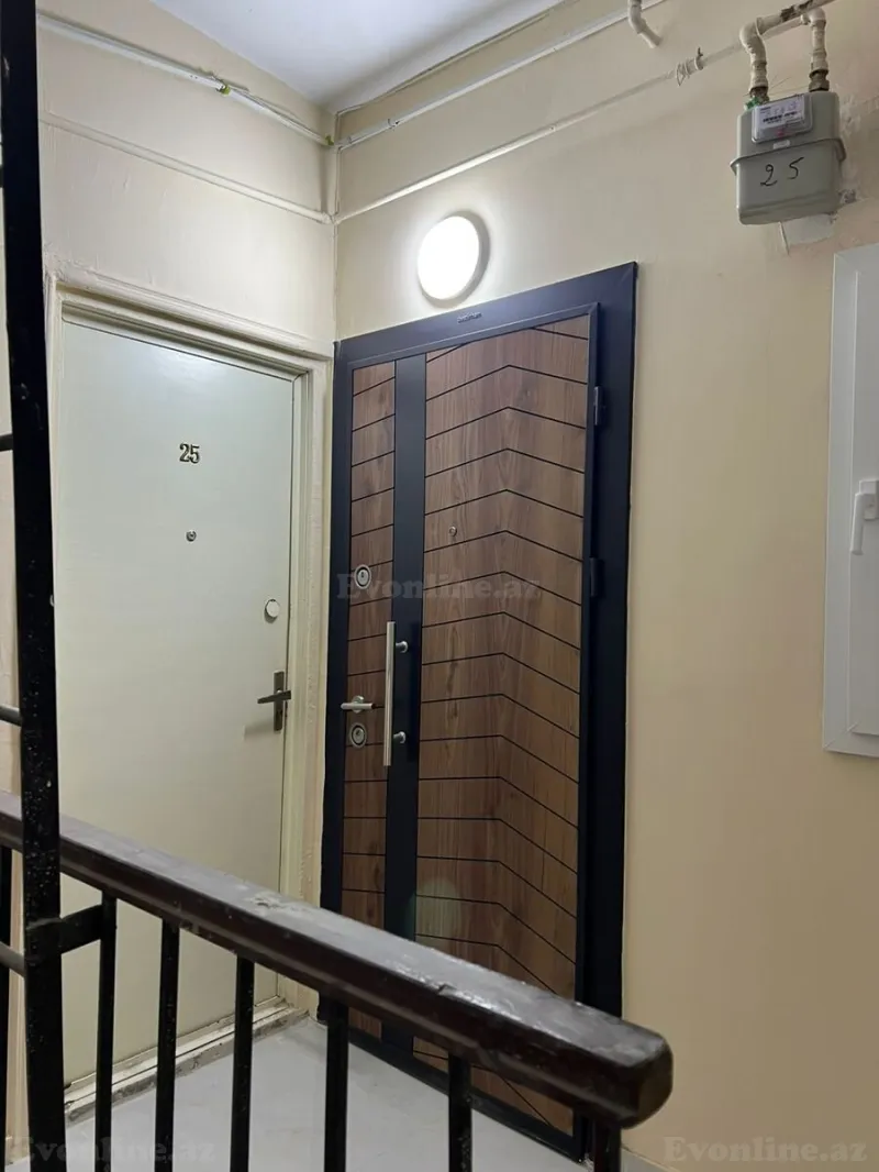 Satılır 2 otaqlı Mənzil Köhnə tikili 65 m² 4-cü mikrorayon - şəkil 6