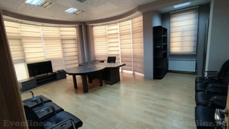 Kirayə verilir Ofis 220 m² Nərimanov r.