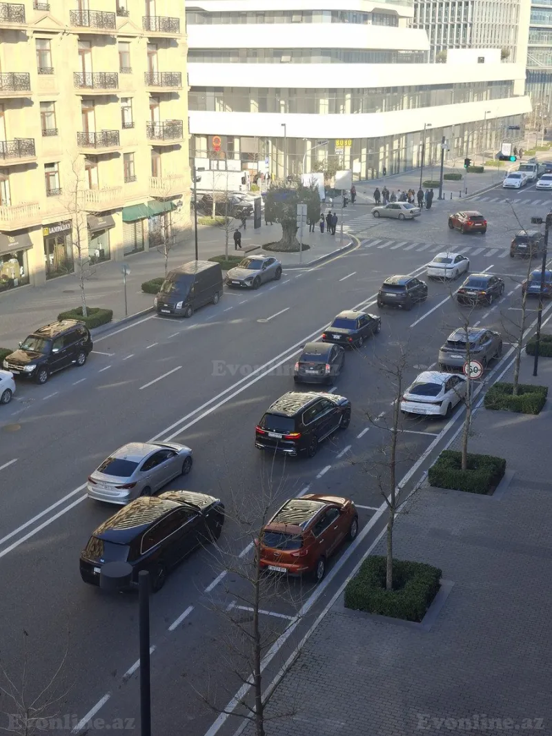 Satılır 4 otaqlı Mənzil Yeni tikili 156 m² Xətai r. - şəkil 11