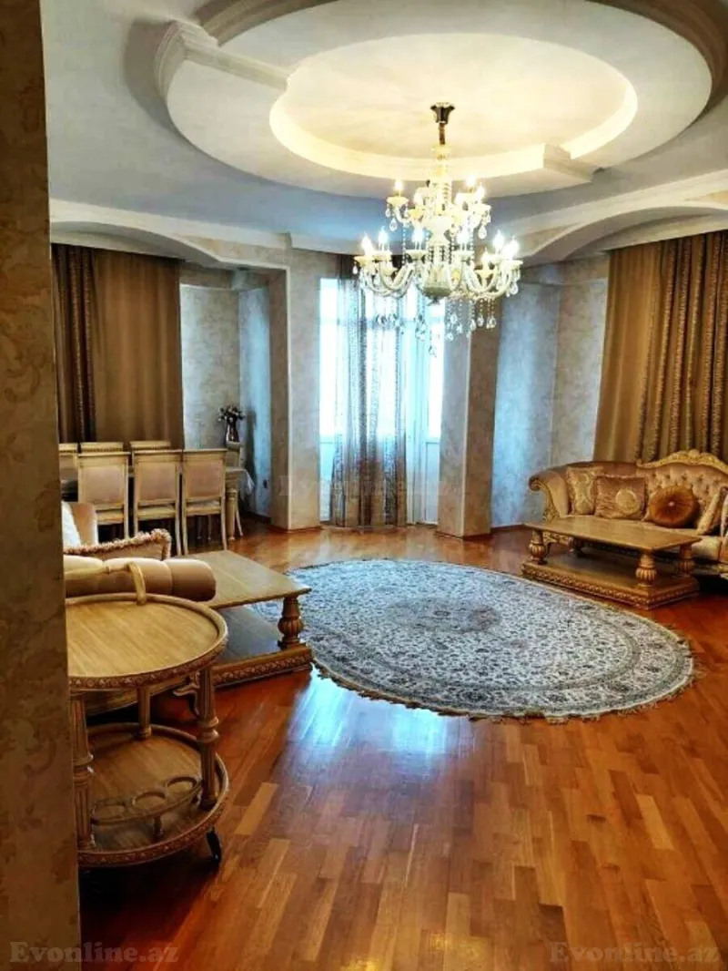 Satılır 3 otaqlı Mənzil Yeni tikili 178 m² Nizami m. - şəkil 2