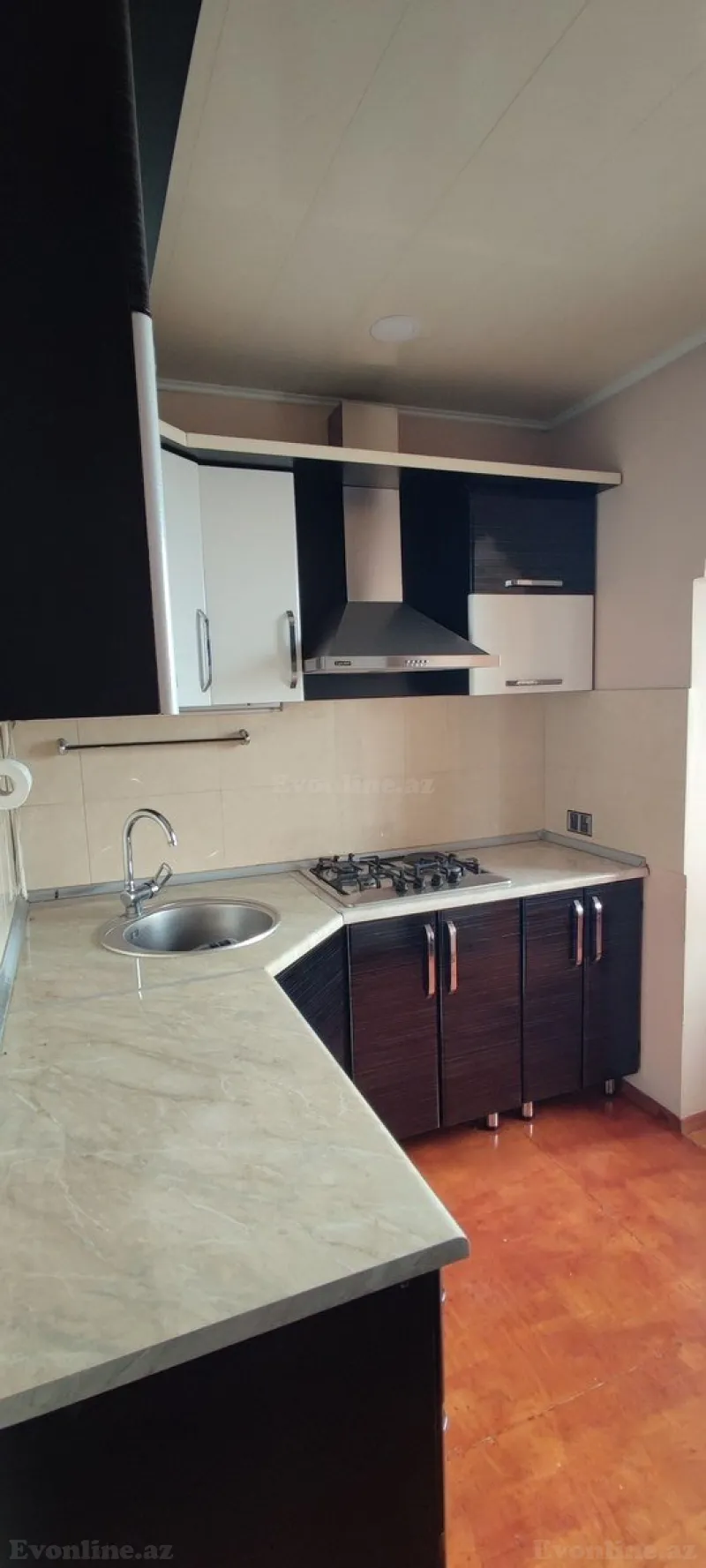 Satılır 2 otaqlı Mənzil Köhnə tikili 50 m² Hövsan