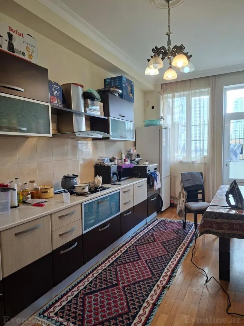 Satılır 3 otaqlı Mənzil Yeni tikili 145 m² Elmlər Akademiyası m. - şəkil 6