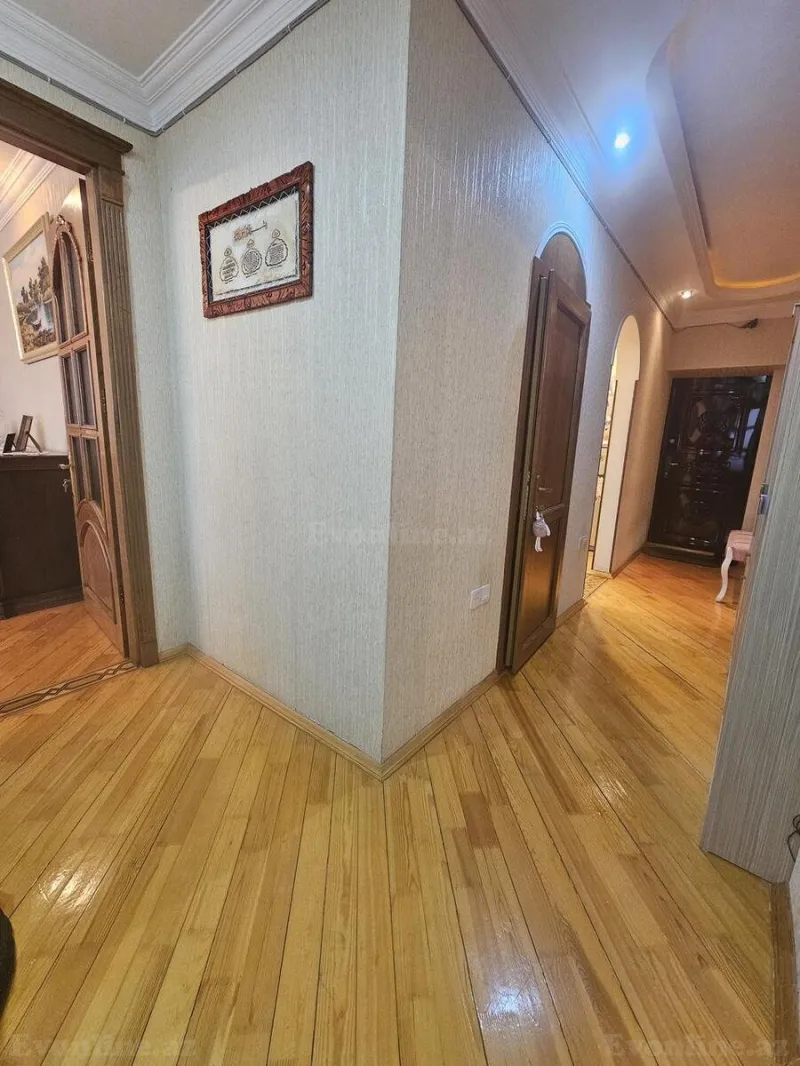 Satılır 3 otaqlı Mənzil Yeni tikili 100 m² 8-ci mikrorayon - şəkil 10