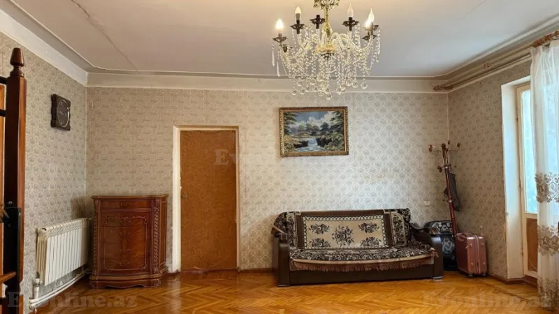 Satılır 3 otaqlı Mənzil Köhnə tikili 75 m² Gənclik m. - şəkil 2