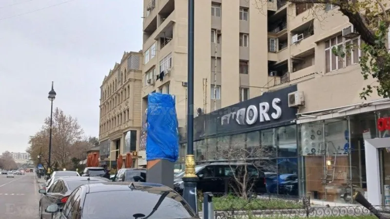 Satılır 3 otaqlı Mənzil Köhnə tikili 75 m² Gənclik m. - şəkil 14