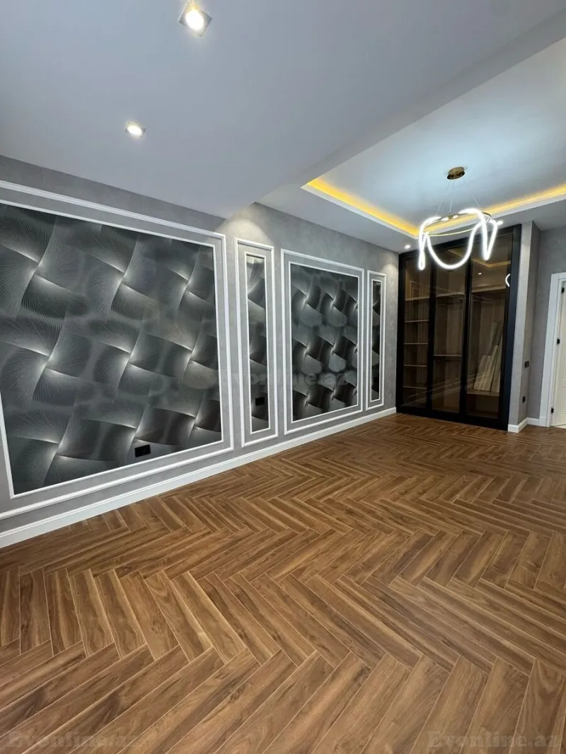 Satılır 3 otaqlı Mənzil Yeni tikili 115 m² 28 May m.