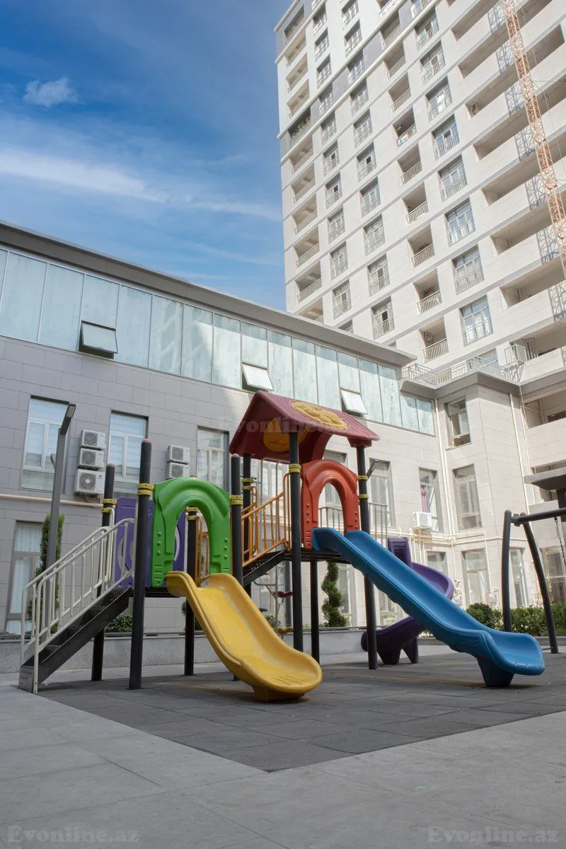 Satılır 3 otaqlı Mənzil Yeni tikili 115 m² 28 May m. - şəkil 6