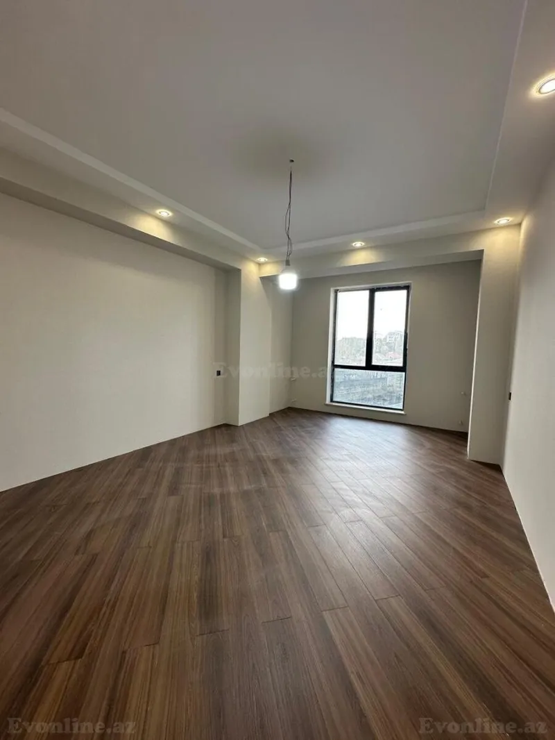 Satılır 3 otaqlı Mənzil Yeni tikili 113 m² 8-ci mikrorayon