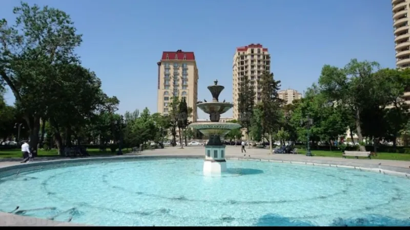 Kirayə verilir 3 otaqlı Mənzil Yeni tikili 140 m² 28 May m. - şəkil 13