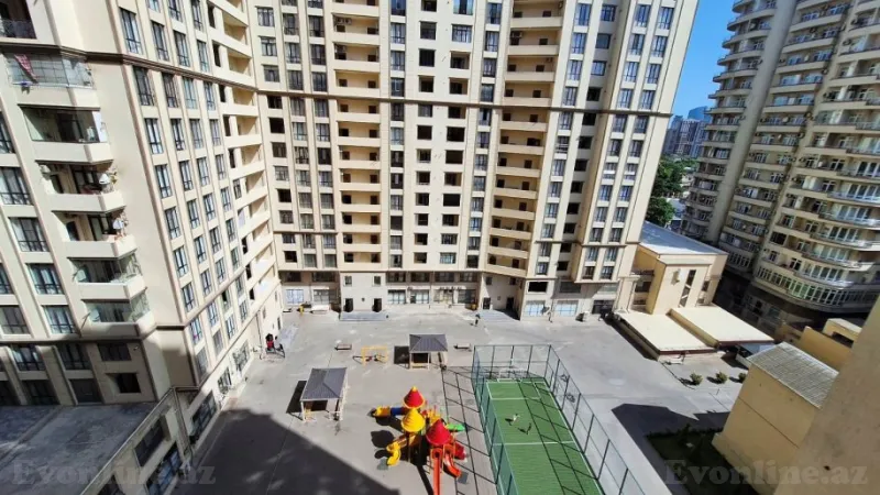 Satılır 4 otaqlı Mənzil Yeni tikili 152 m² Nərimanov r. - şəkil 2