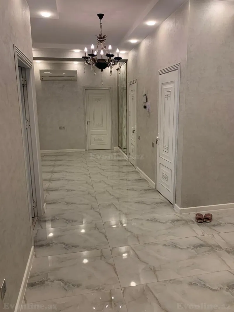 Satılır 4 otaqlı Mənzil Yeni tikili 152 m² Nərimanov r. - şəkil 3