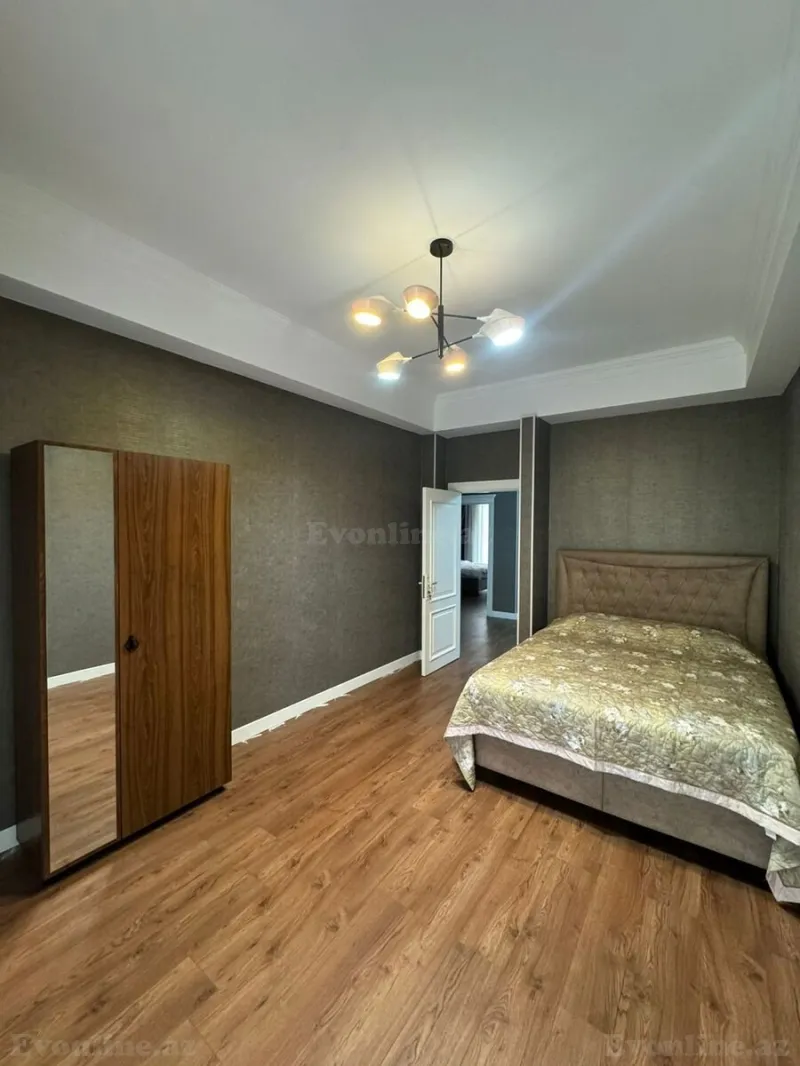 Kirayə verilir 4 otaqlı Mənzil Yeni tikili 150 m² Xətai r. - şəkil 3