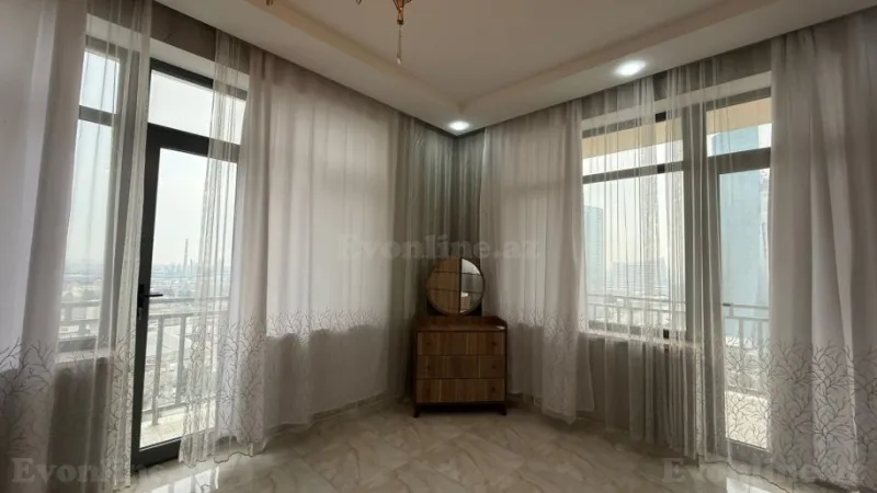 Kirayə verilir 3 otaqlı Mənzil Yeni tikili 172 m² Xətai m. - şəkil 10