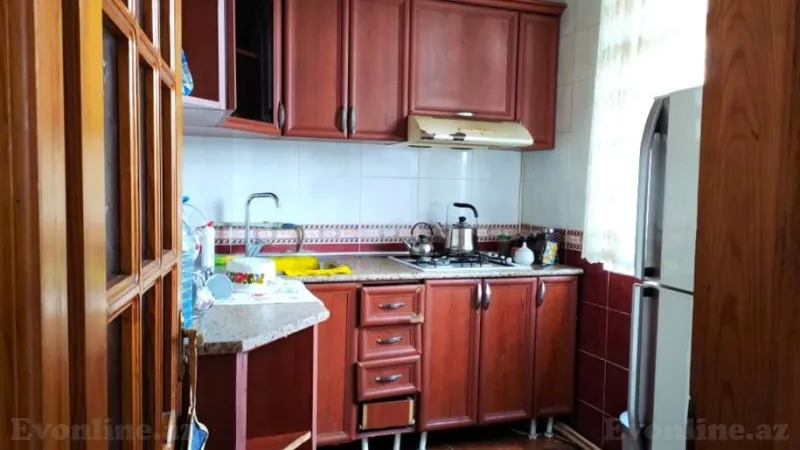 Satılır 2 otaqlı Mənzil Köhnə tikili 50 m² Gənclik m. - şəkil 4