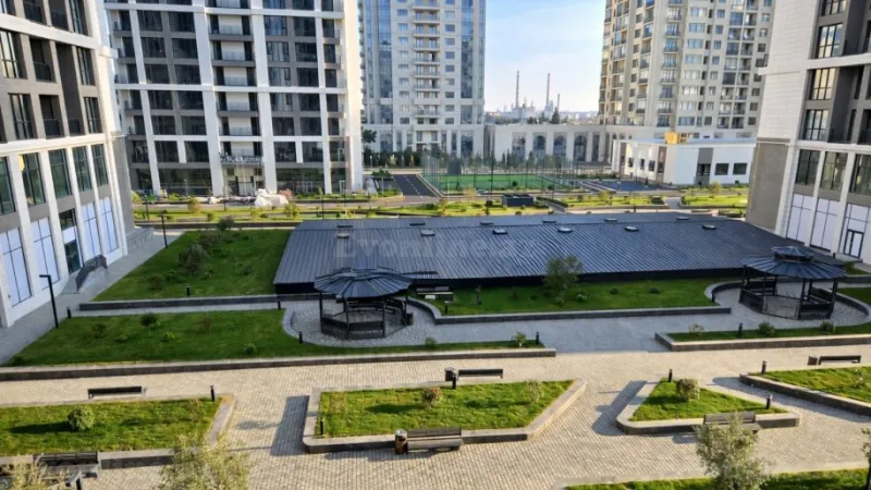 Satılır 3 otaqlı Mənzil Yeni tikili 117.2 m² Koroğlu m. - şəkil 2