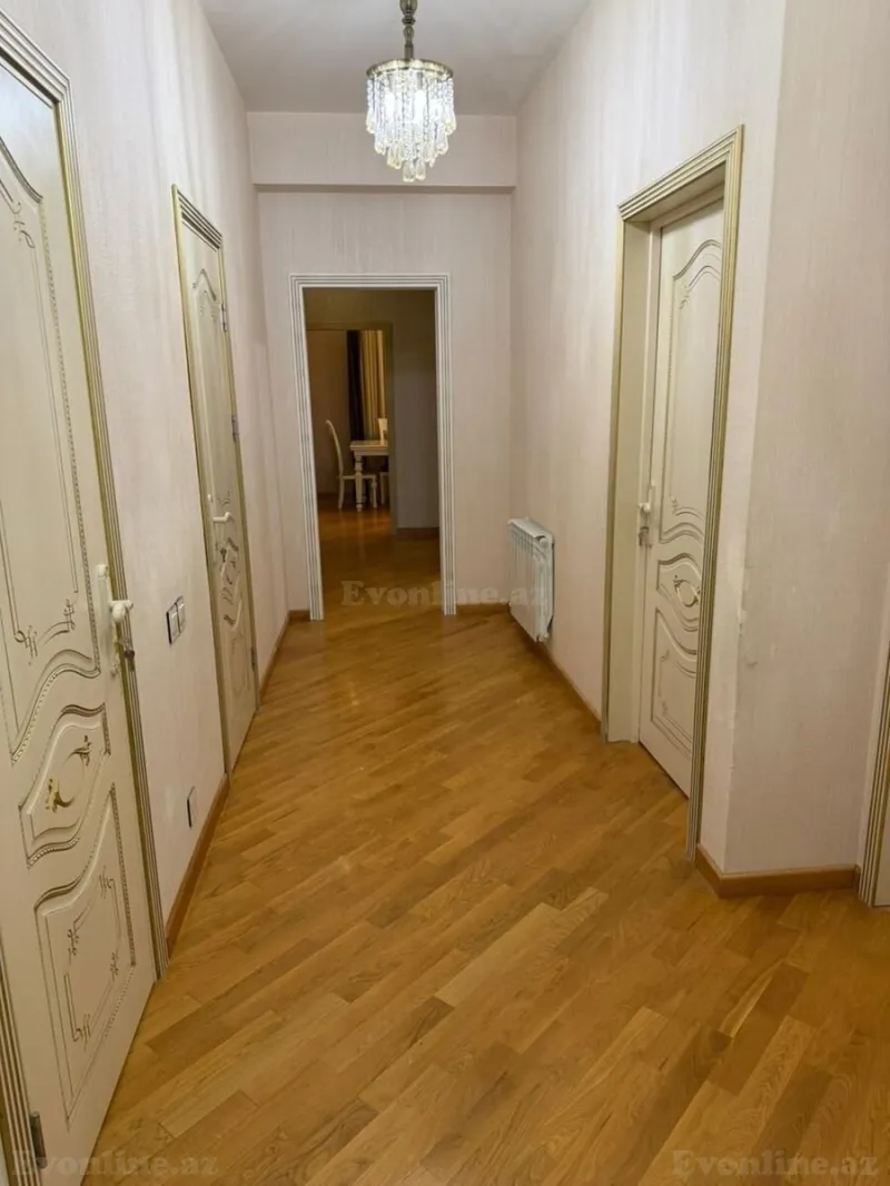 Kirayə verilir 3 otaqlı Mənzil Yeni tikili 130 m² Nizami m. - şəkil 4