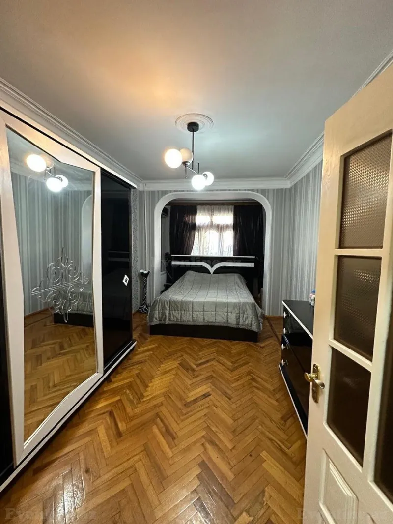 Satılır 3 otaqlı Mənzil Köhnə tikili 60 m² 8-ci kilometr - şəkil 8