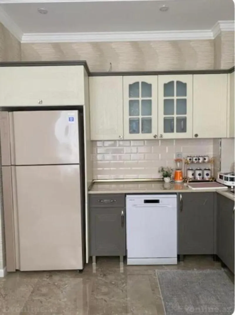 Kirayə verilir 3 otaqlı Mənzil Yeni tikili 140 m² Sabunçu r. - şəkil 11