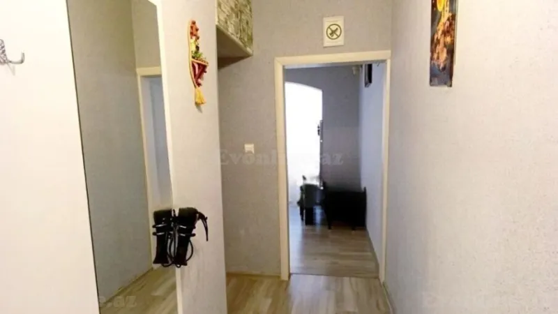 Satılır 2 otaqlı Mənzil Köhnə tikili 50 m² Gənclik m. - şəkil 3