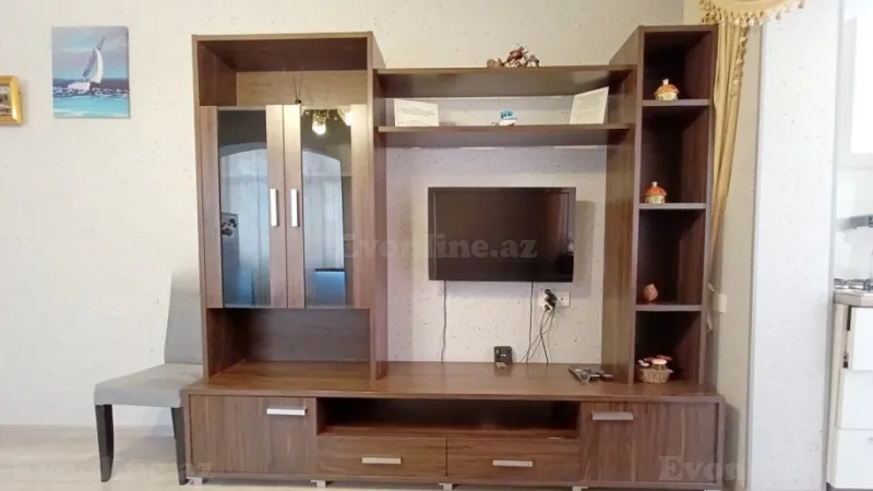 Satılır 2 otaqlı Mənzil Köhnə tikili 50 m² Gənclik m. - şəkil 9