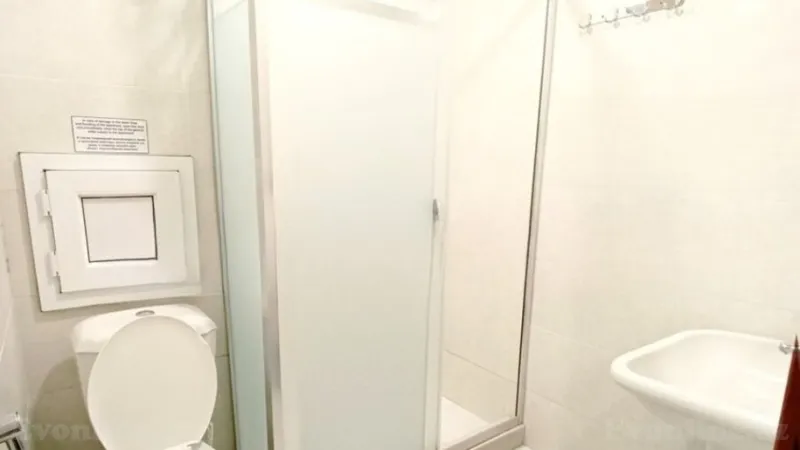 Satılır 2 otaqlı Mənzil Köhnə tikili 50 m² Gənclik m. - şəkil 19