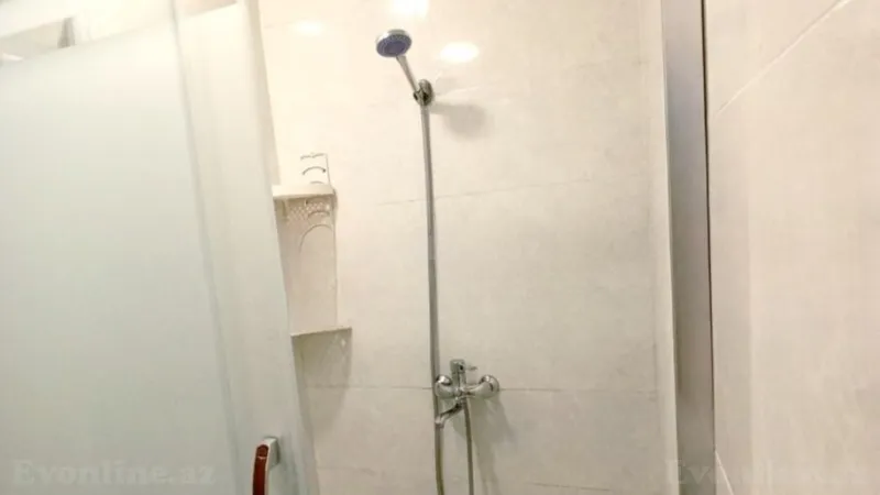 Satılır 2 otaqlı Mənzil Köhnə tikili 50 m² Gənclik m. - şəkil 20