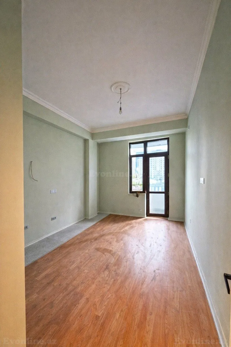 Satılır 2 otaqlı Mənzil Yeni tikili 80 m² Nəsimi r. - şəkil 5