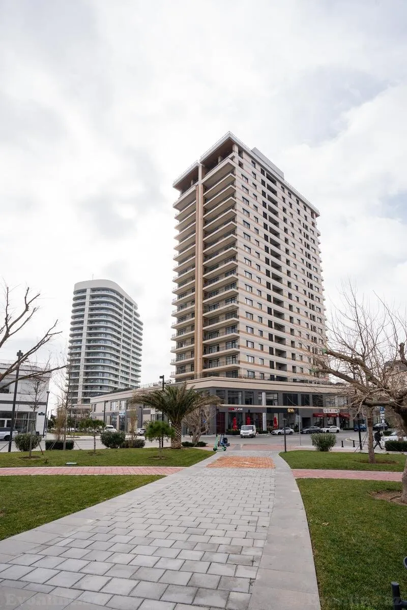 Kirayə verilir 3 otaqlı Mənzil Yeni tikili 120 m² Xətai r.