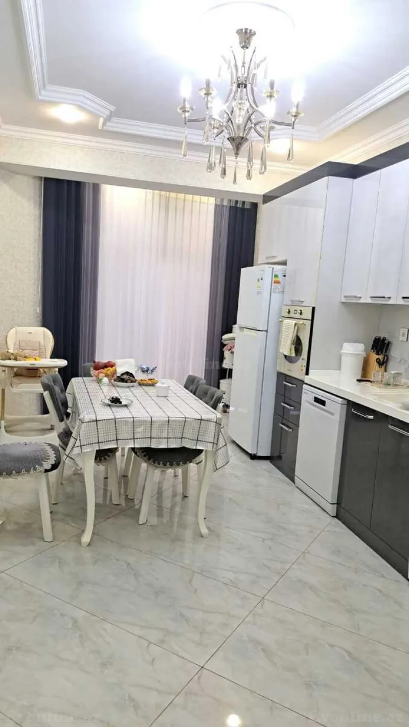 Satılır 3 otaqlı Mənzil Yeni tikili 135 m² 28 May m. - şəkil 8