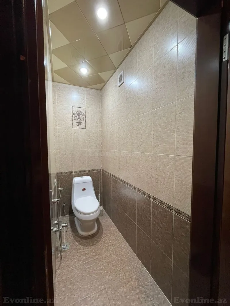 Satılır 4 otaqlı Mənzil Yeni tikili 140 m² Gənclik m. - şəkil 9