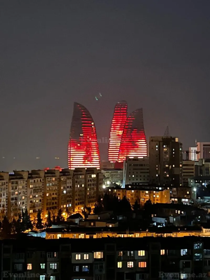 Kirayə verilir 4 otaqlı Mənzil Yeni tikili 205 m² Elmlər Akademiyası m.