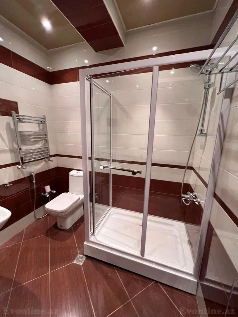 Kirayə verilir 4 otaqlı Mənzil Yeni tikili 205 m² Elmlər Akademiyası m. - şəkil 18