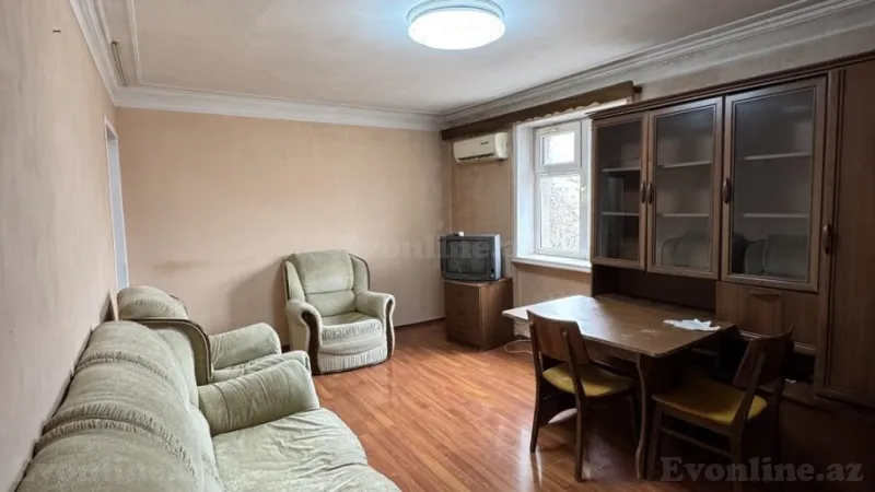 Satılır 2 otaqlı Mənzil Köhnə tikili 33 m² Elmlər Akademiyası m. - şəkil 2