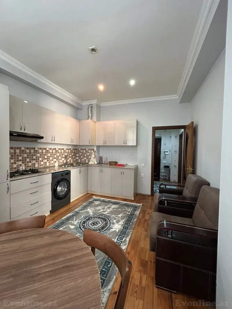 Bakı, Xətai r., Xalqlar Dostluğu m.da 1 otaqlı mənzil kirayə verilir