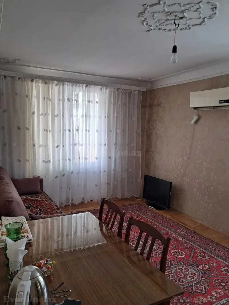 Satılır 1 otaqlı Mənzil Köhnə tikili 35 m² Yasamal - şəkil 2