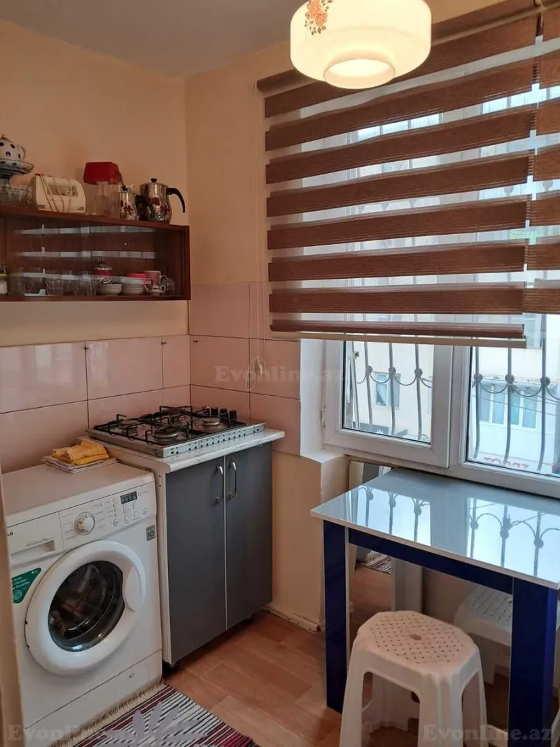Satılır 1 otaqlı Mənzil Köhnə tikili 35 m² Yasamal - şəkil 5