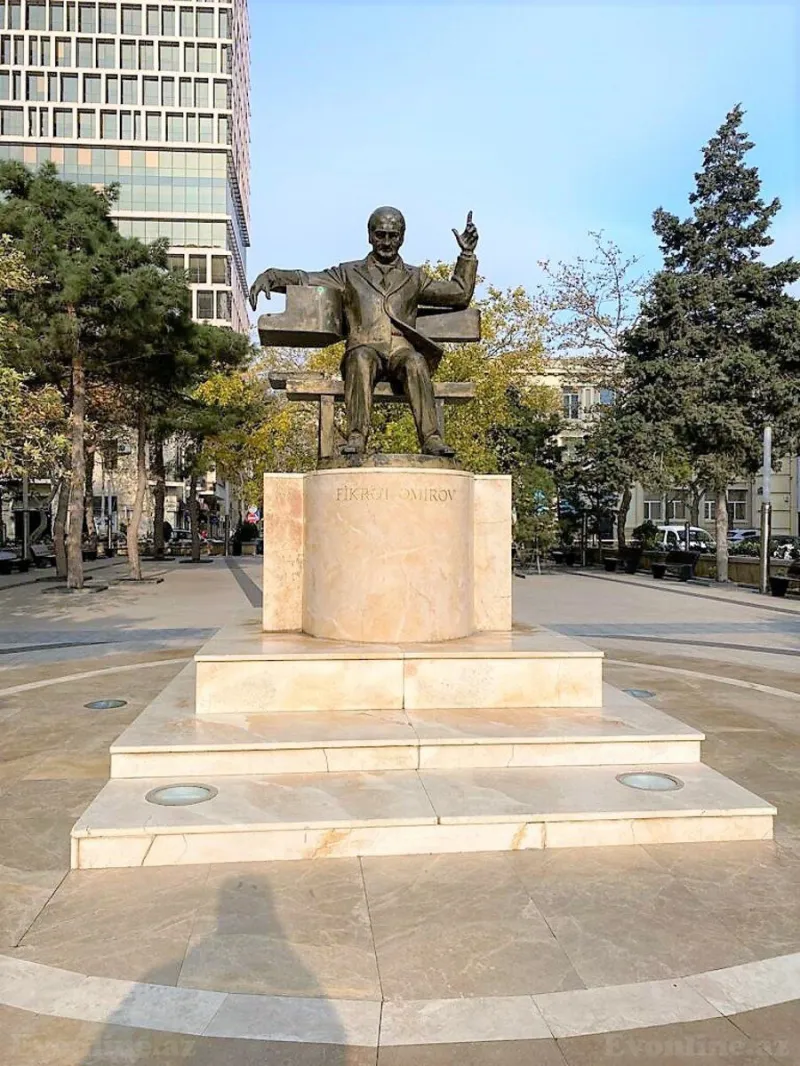 Satılır 3 otaqlı Mənzil Köhnə tikili 113 m² 28 May m. - şəkil 4