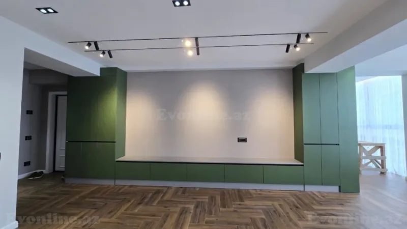 Satılır 3 otaqlı Mənzil Köhnə tikili 113 m² 28 May m. - şəkil 8