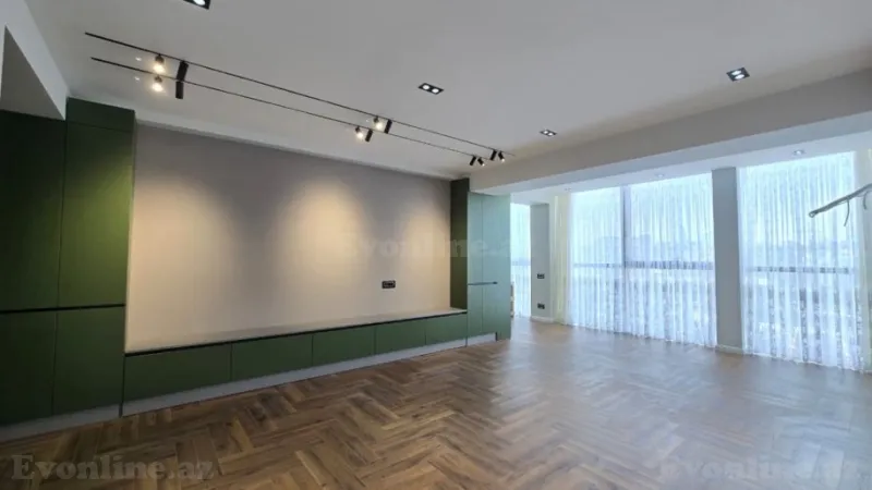 Satılır 3 otaqlı Mənzil Köhnə tikili 113 m² 28 May m. - şəkil 9