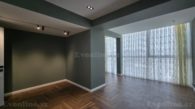 Satılır 3 otaqlı Mənzil Köhnə tikili 113 m² 28 May m. - şəkil 13