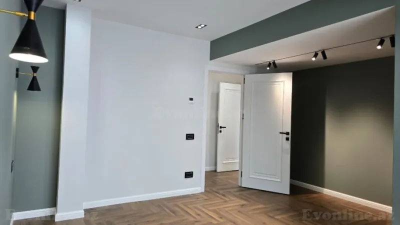 Satılır 3 otaqlı Mənzil Köhnə tikili 113 m² 28 May m. - şəkil 15