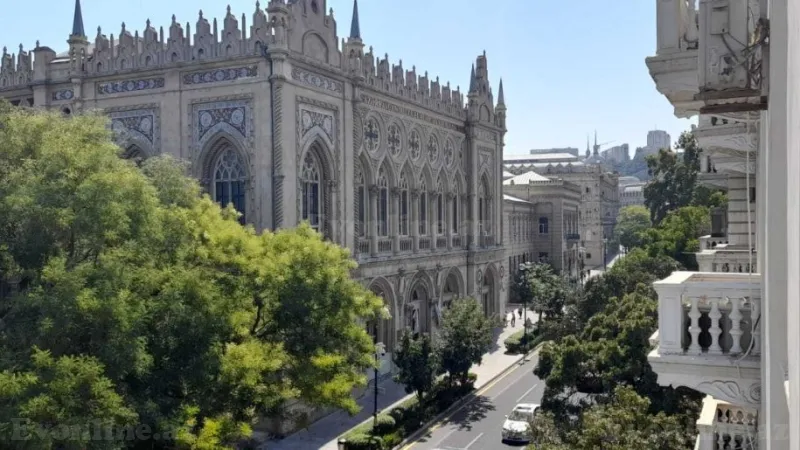 Satılır 3 otaqlı Mənzil Köhnə tikili 124 m² Yasamal - şəkil 13