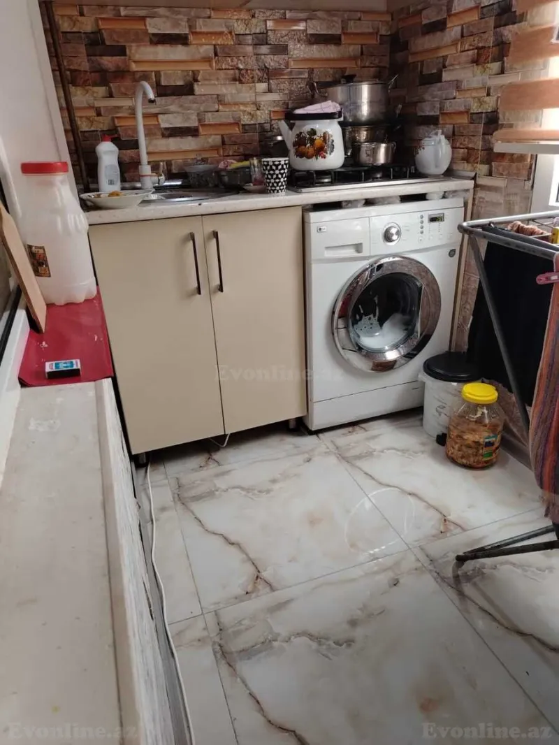 Satılır 2 otaqlı Mənzil Köhnə tikili 33 m² 3-cü mikrorayon - şəkil 5