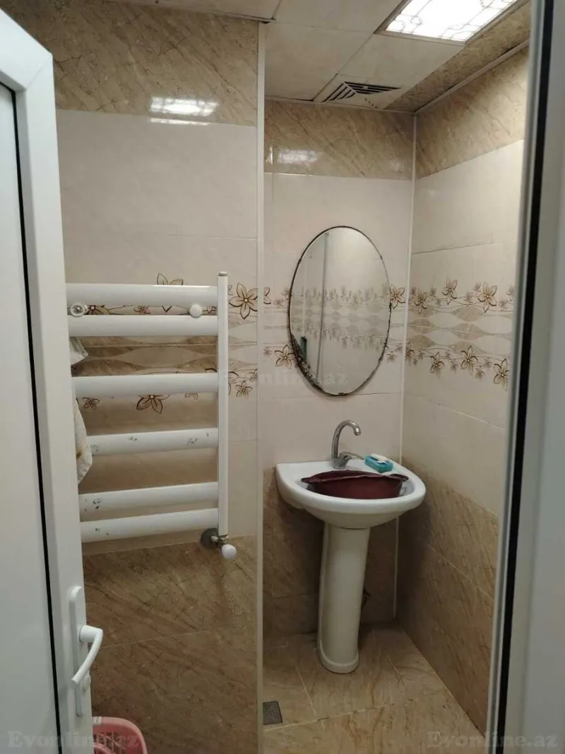 Satılır 2 otaqlı Mənzil Köhnə tikili 33 m² 3-cü mikrorayon - şəkil 8